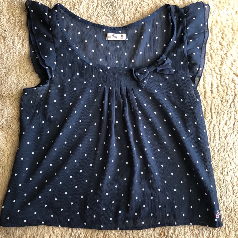 Blue with white detail short sleeve top